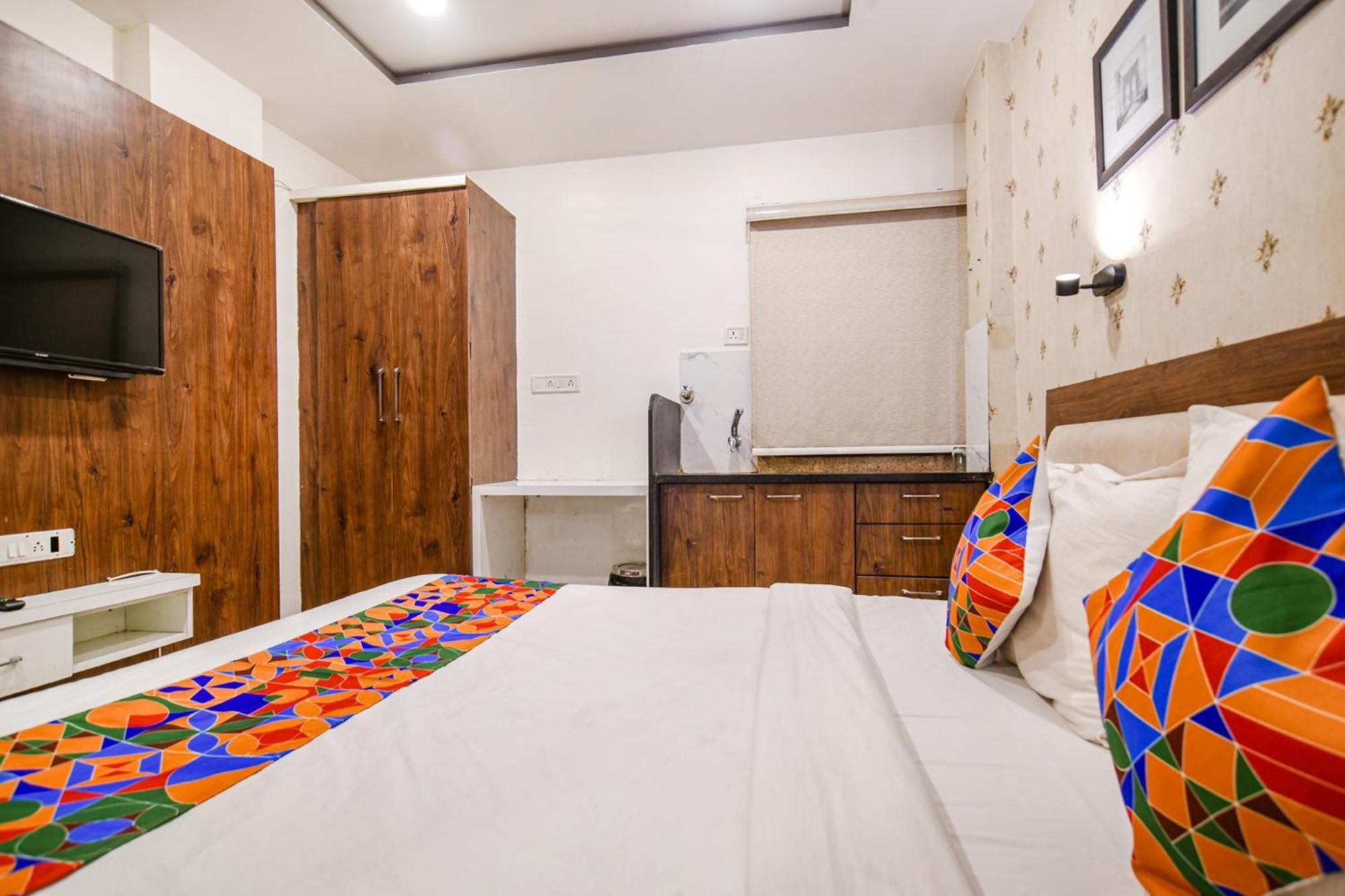 Fabhotel Shree Ram Palace Индаур Экстерьер фото